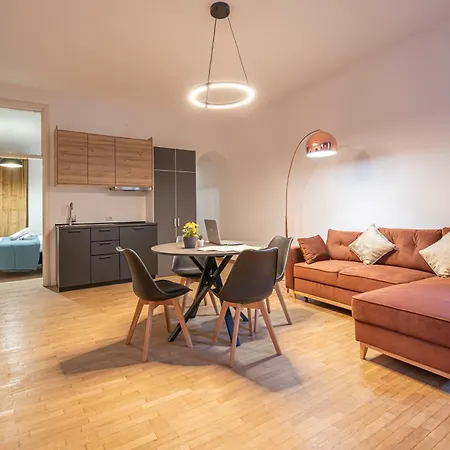 Pallaro 6 Roma